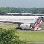 Pesawat dikirim Ancaman Bom