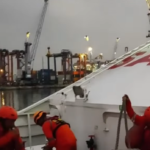 BASARNAS mencari lokasi KMP Tragedi Tenggelamnya KMP Tunu Pratama Jaya di Selat Bali