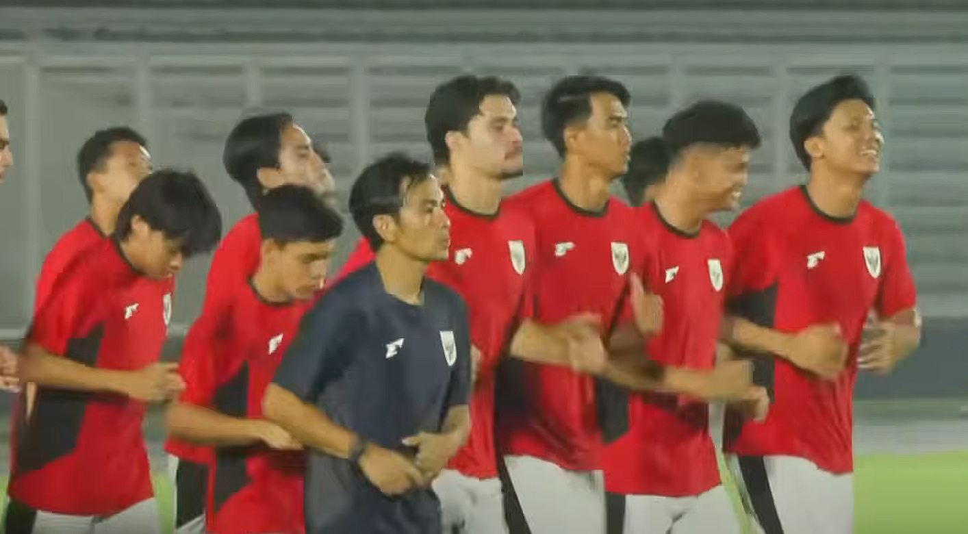 Latihan terakhir Timnas Indonesia U-23 untuk menjamu Vietnam di Final AFF U-23 2025