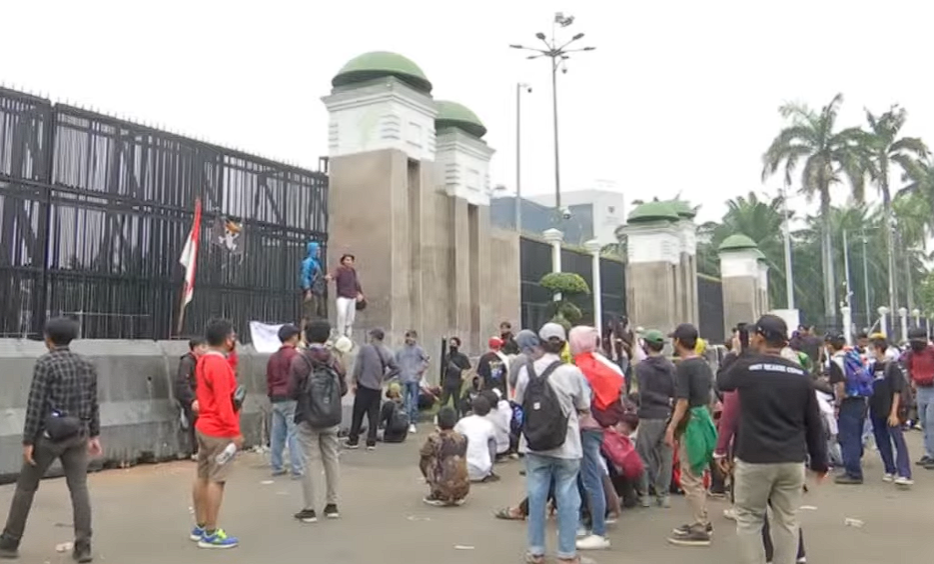 Demo Gedung DPR