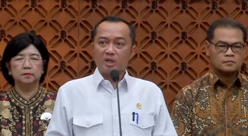 Jelaskan Status BI